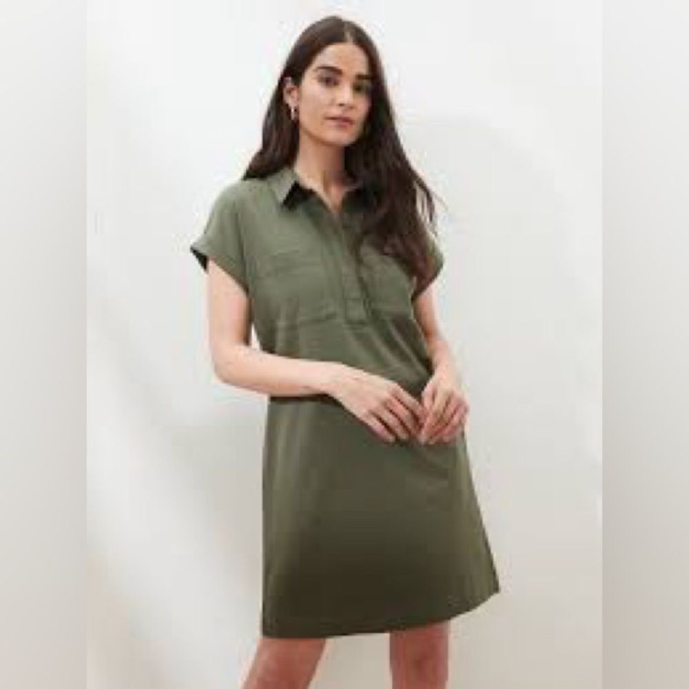 Banana Republic Women's Short Sleeve Collared Dress Green Size S tall